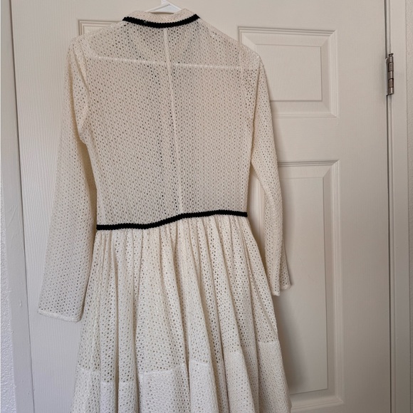 Maje Cream Lace Dress with Black Detailing - Picture 5 of 6